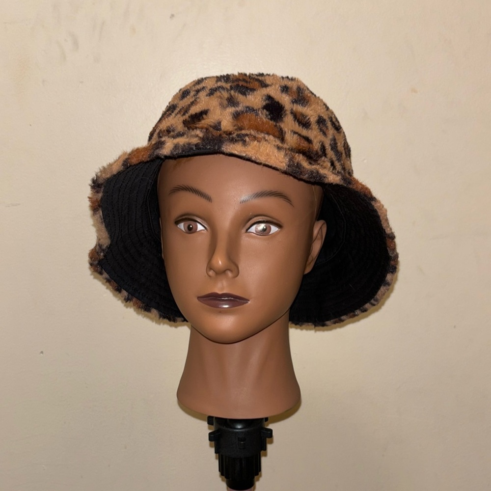 Reversible leopard print bucket hat